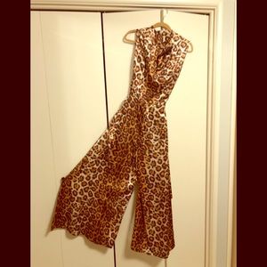 Retro leopard wide leg romper